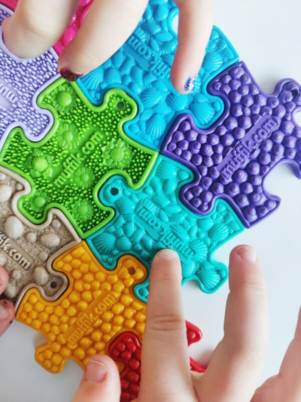 Hands on mini tiles
